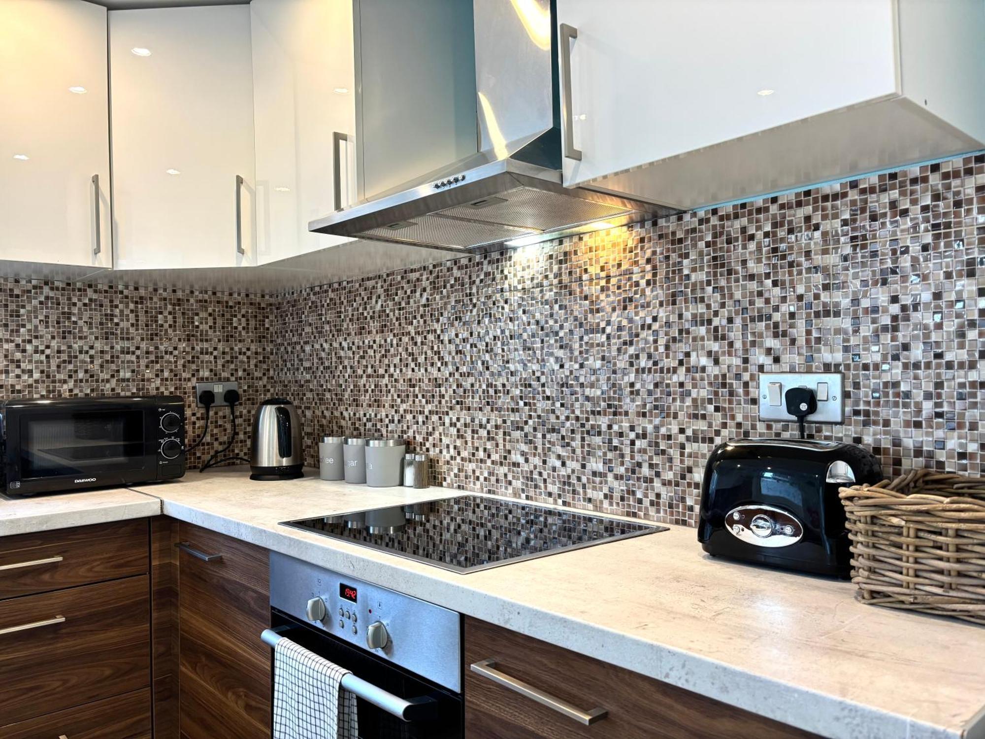 Modern Art House - Serviced Homestay Liverpool